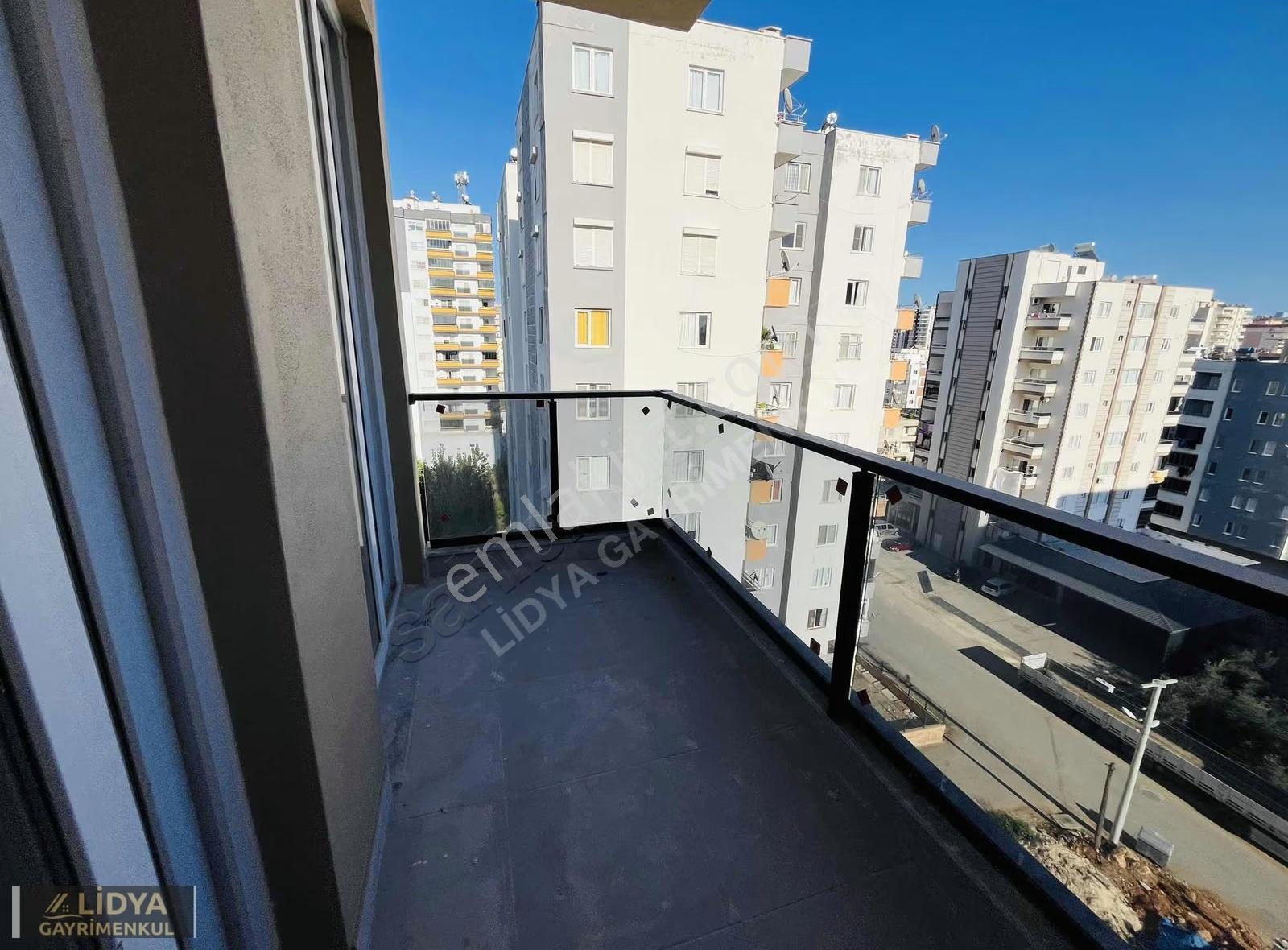 Erdemli Akdeniz Satılık 1+1 Havuzlu Sıfır Daire - Görsel 13