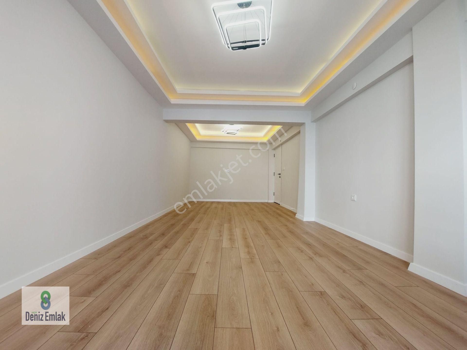 Denizden Akçay Sarıkızda Öncephe Komple Tadilatlı Satılık 2+1 Daire. - Görsel 27
