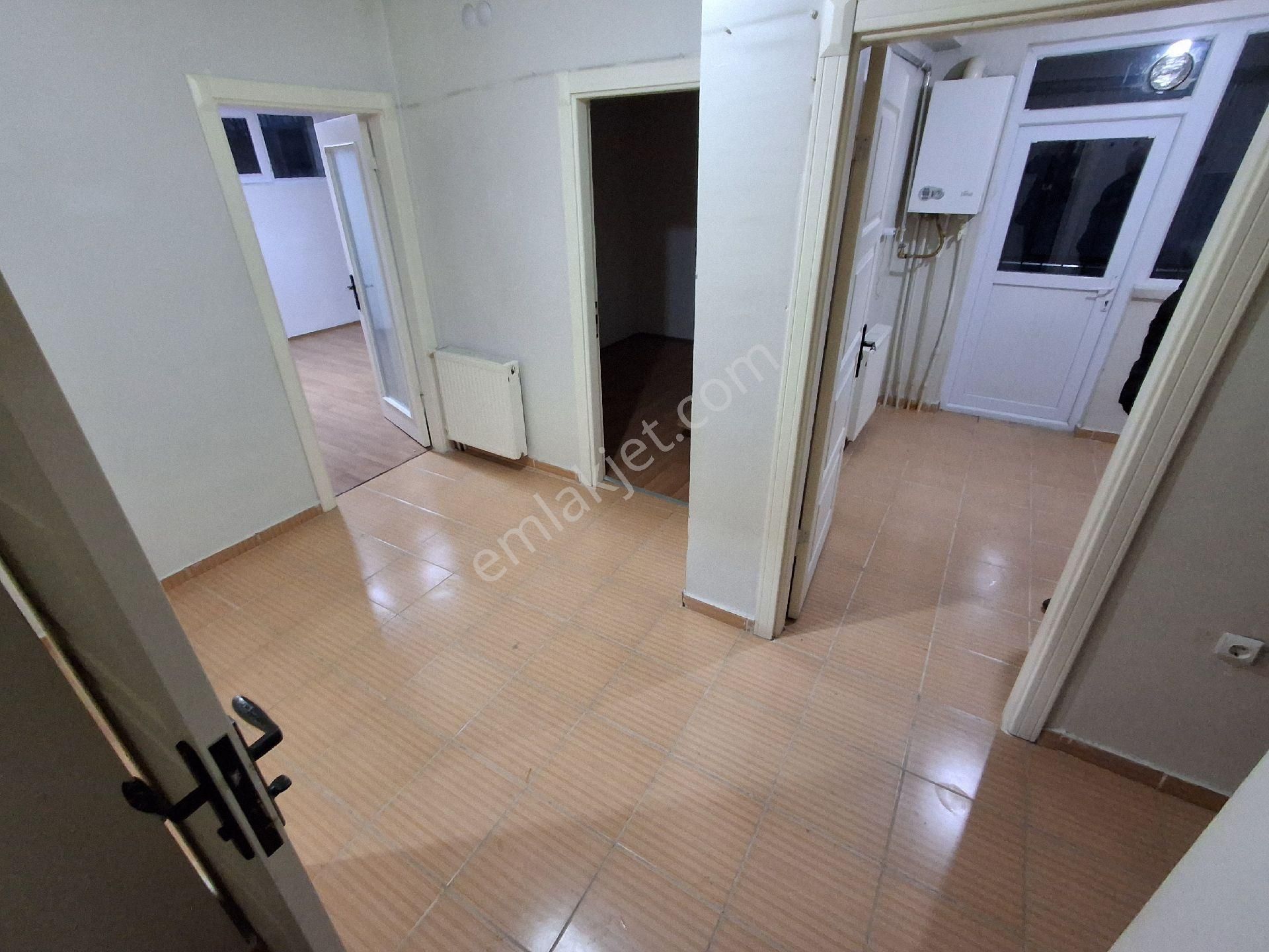 H.gazi Göbekte Cuma Pazar Yanı 2+1 Kot.1 De Isı Yalıtım Montalama Var - Görsel 17