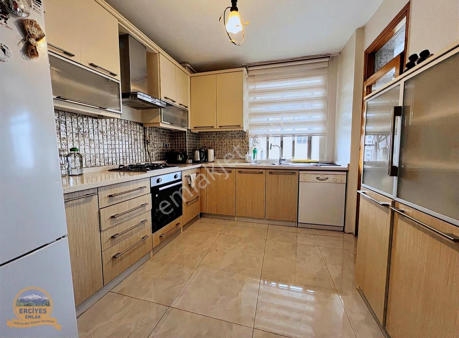 Erciyes'den Erenköy'de Ethemefendi Cad. Yakın Geniş 3+1 Balkonlu - Görsel 29