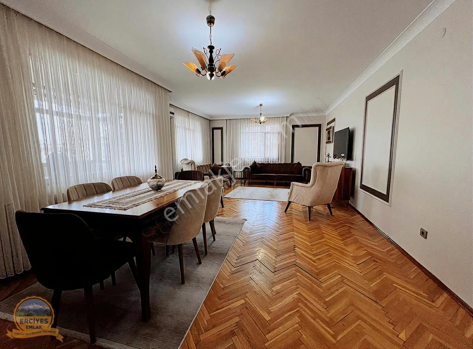 Erciyes'den Erenköy'de Ethemefendi Cad. Yakın Geniş 3+1 Balkonlu - Görsel 12