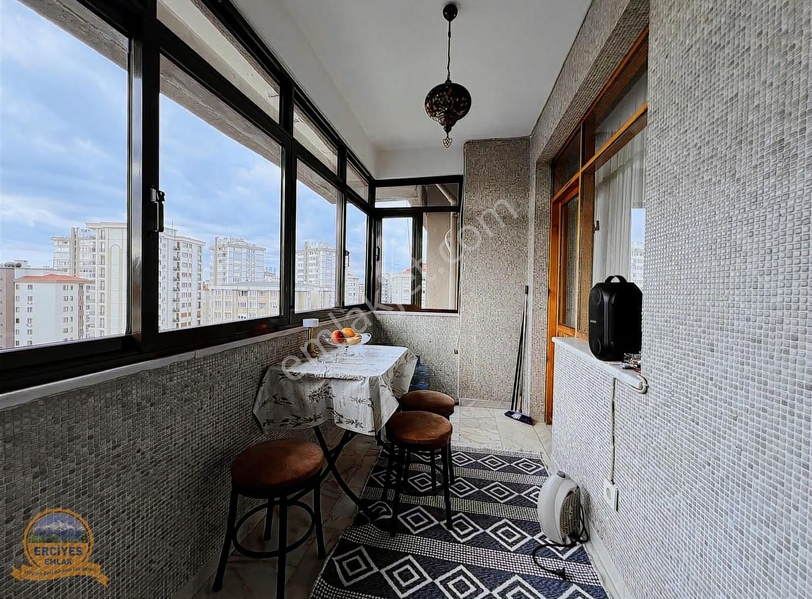 Erciyes'den Erenköy'de Ethemefendi Cad. Yakın Geniş 3+1 Balkonlu - Görsel 9