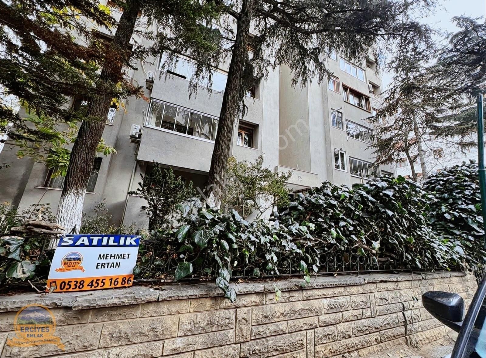 Erciyes'den Erenköy'de Ethemefendi Cad. Yakın Geniş 3+1 Balkonlu - Görsel 14