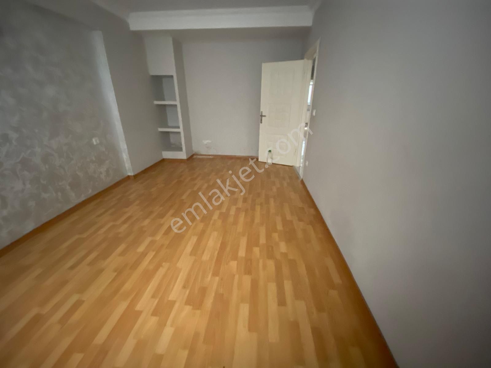 Çekmeköy Mimar Sinan Mahallesinde 2+1 Boş Satılık Daire - Görsel 7