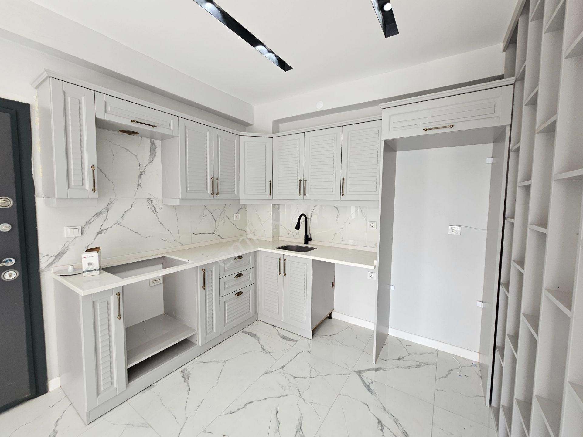 Sakarya Kocaali De 4+1 Müstakil Havuzlu, Geniş Bahçeli Satılık Lüks Villa - Görsel 14