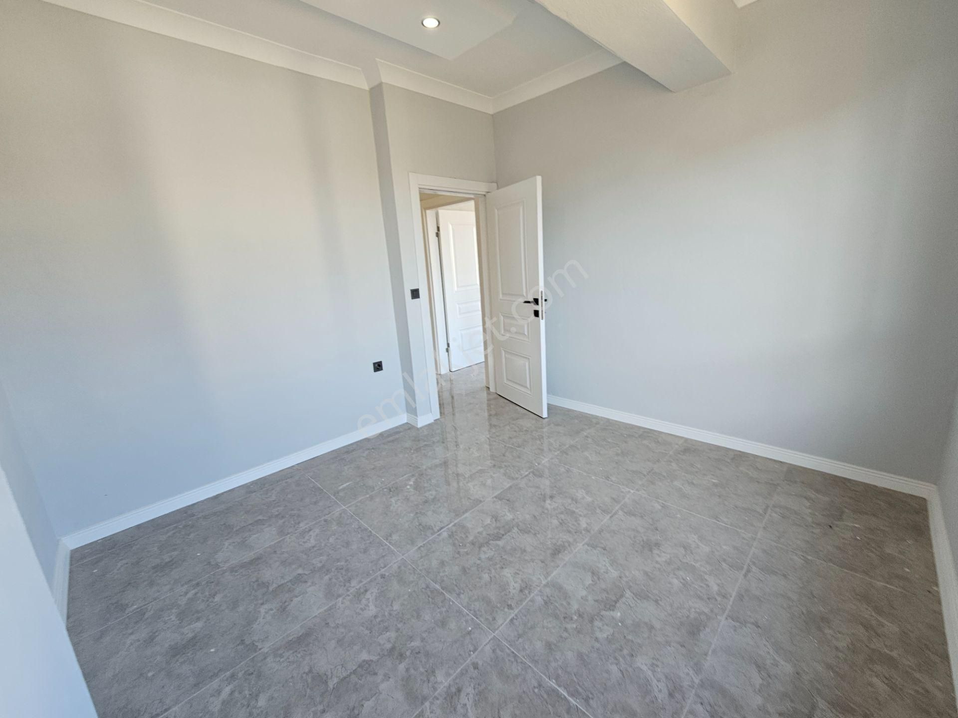 Deniz'den Kocaali Sakarya'da 3+1 Ebeveyn Banyolu, Denize Yakın Lüks Villa - Görsel 22