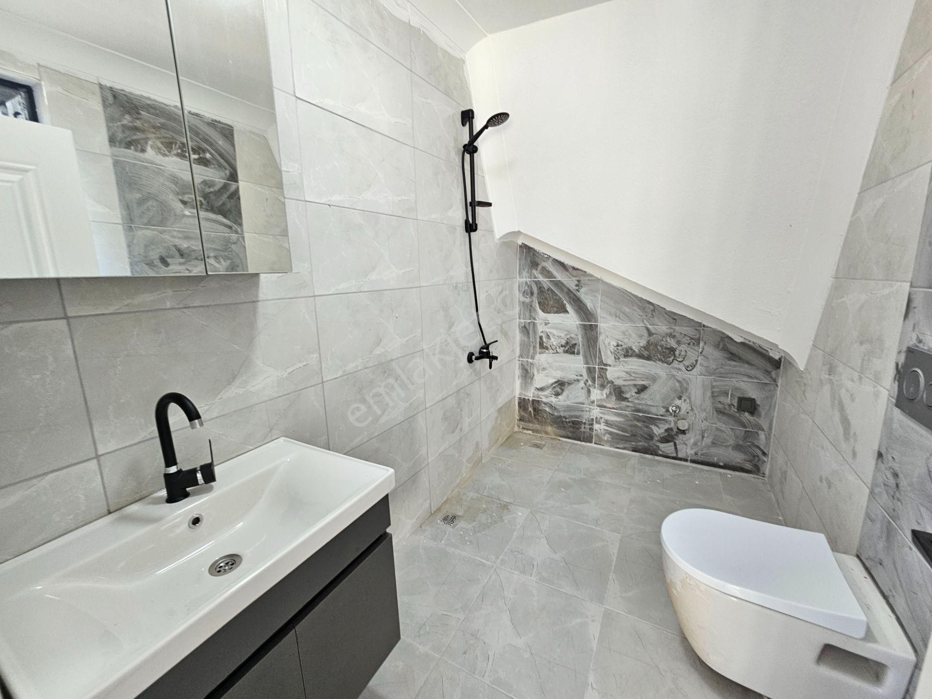 Deniz'den Kocaali Sakarya'da 3+1 Ebeveyn Banyolu, Denize Yakın Lüks Villa - Görsel 34