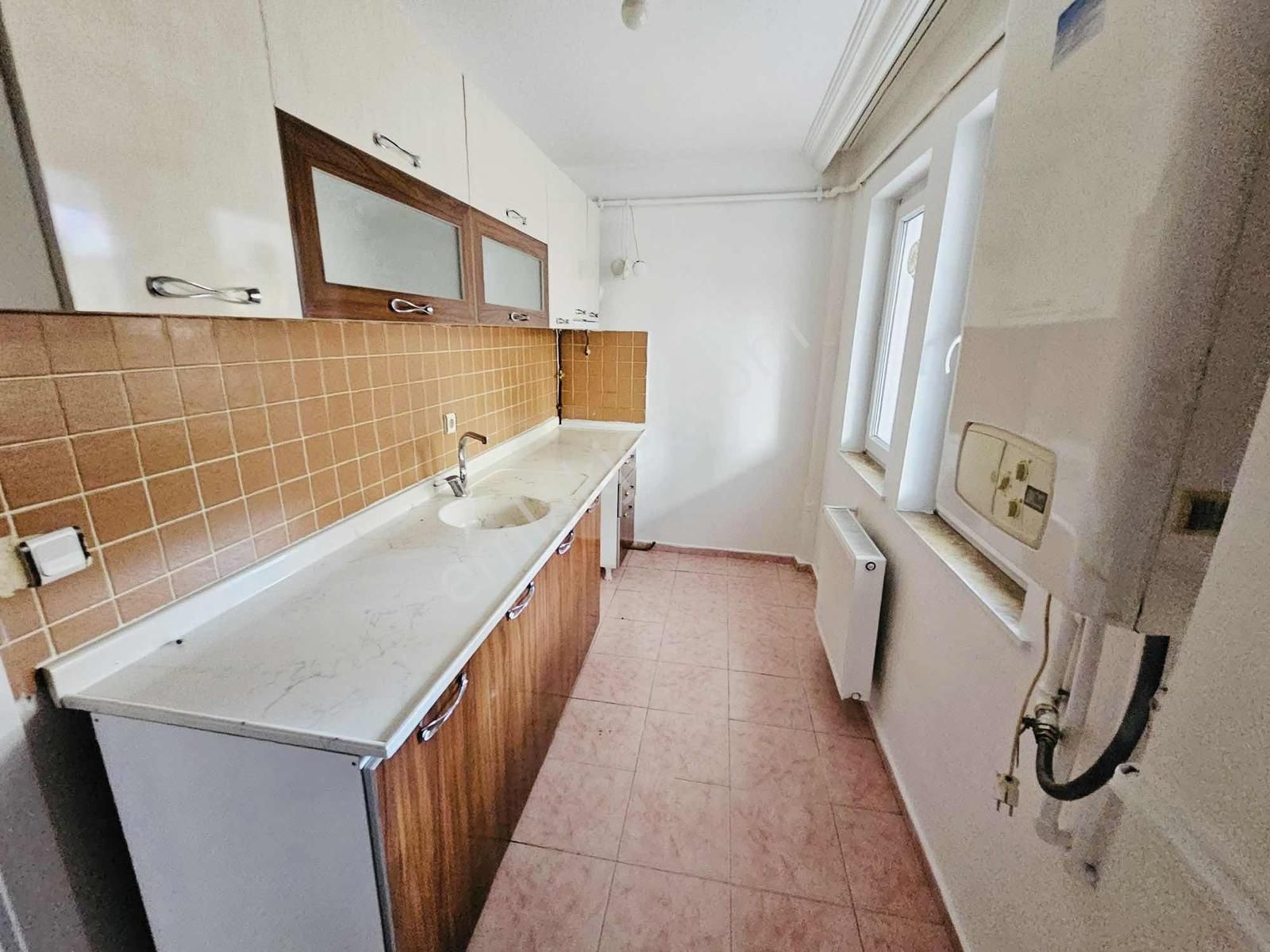 Şentürk Gayrimenkul'den//süper Konumda//kilerli Daire** - Görsel 26