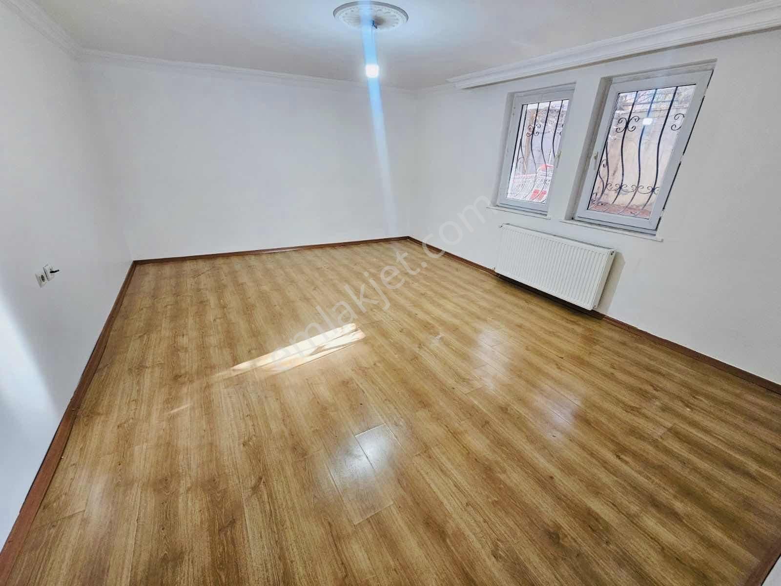 Şentürk Gayrimenkul'den//süper Konumda//kilerli Daire** - Görsel 17