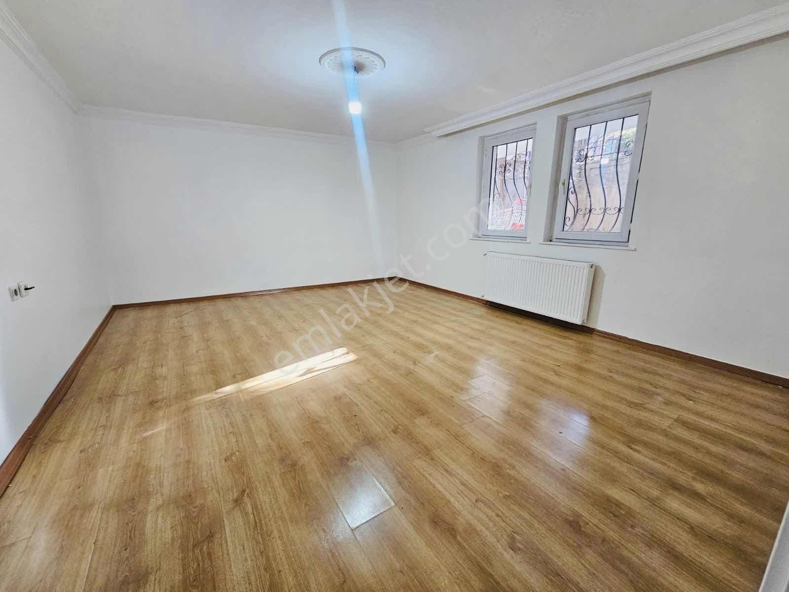 Şentürk Gayrimenkul'den//süper Konumda//kilerli Daire** - Görsel 24