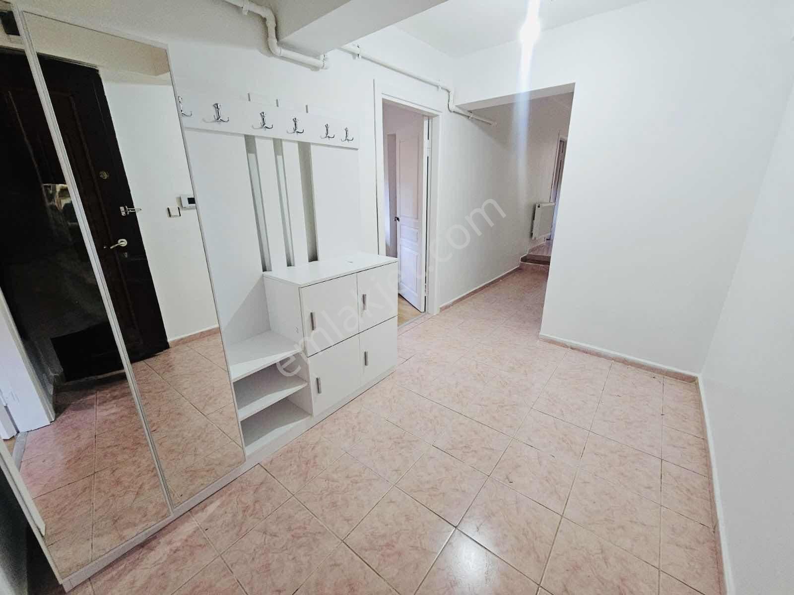 Şentürk Gayrimenkul'den//süper Konumda//kilerli Daire** - Görsel 8