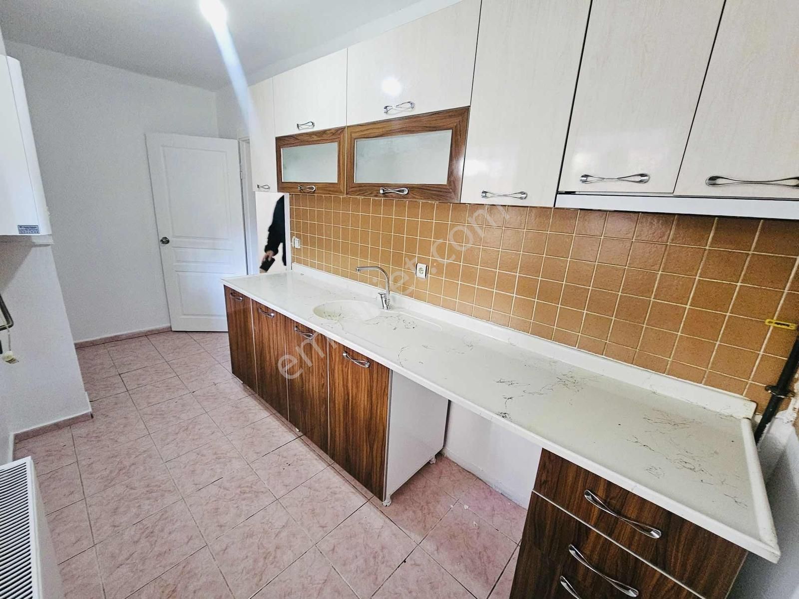 Şentürk Gayrimenkul'den//süper Konumda//kilerli Daire** - Görsel 25