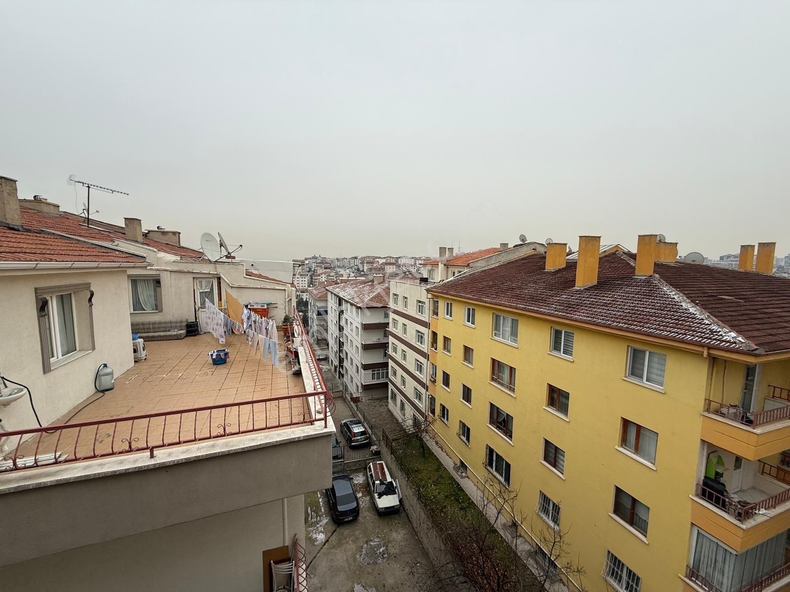 Elvan Mah. 130 M2 Net. Ebeveyn Banyolu Ara Kat Satılık Daire - Görsel 19