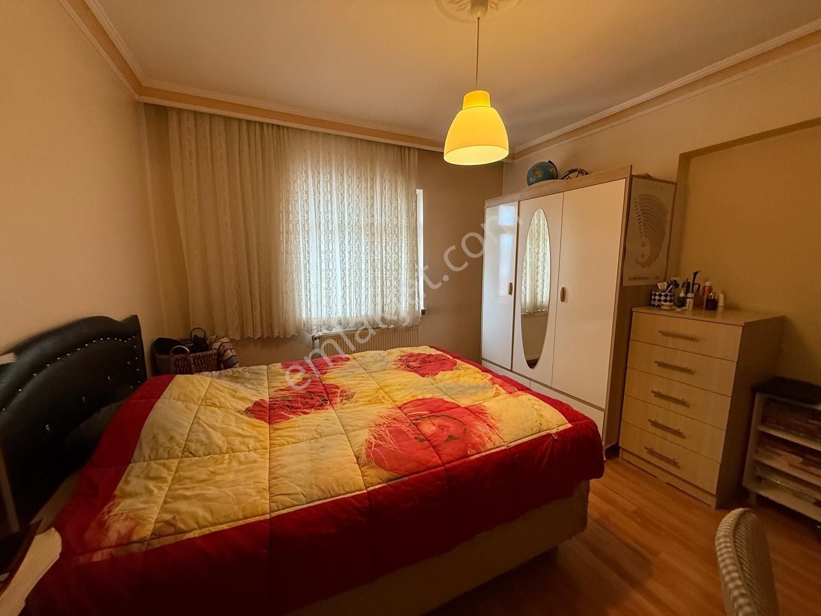 Elvan Mah. 130 M2 Net. Ebeveyn Banyolu Ara Kat Satılık Daire - Görsel 14