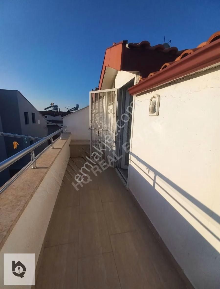 Hq Emlak'tan Foça' Da 4+1 Kiralık Dubleks Daire - Görsel 2