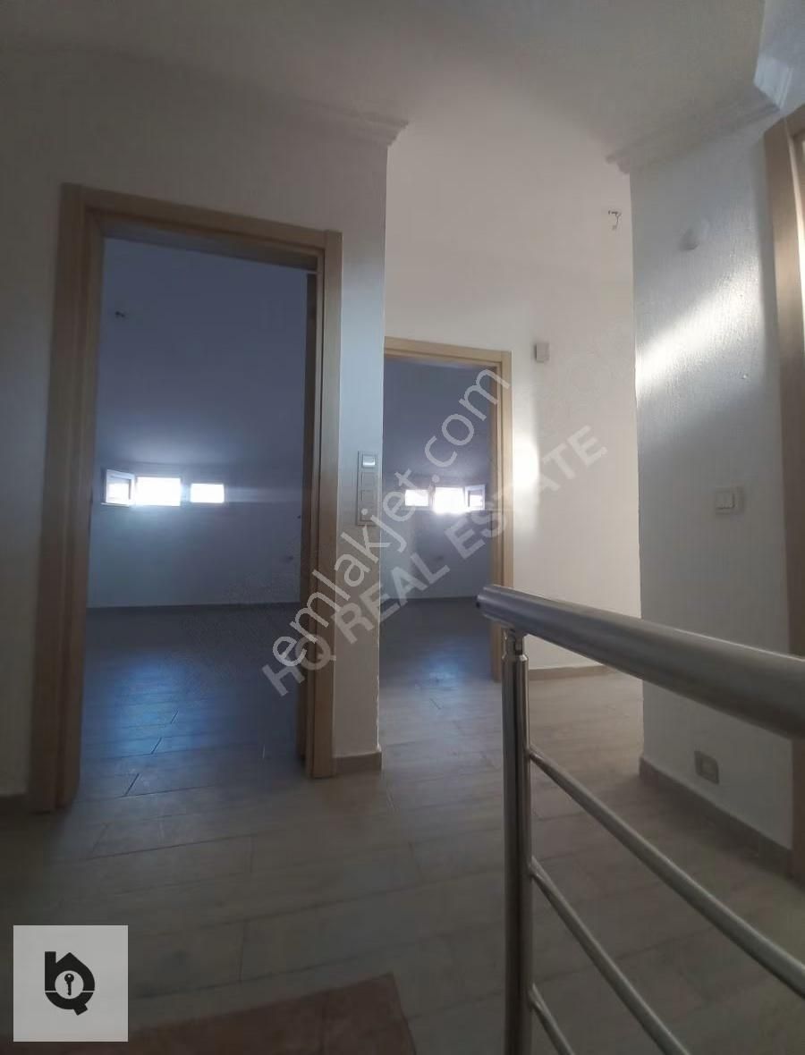 Hq Emlak'tan Foça' Da 4+1 Kiralık Dubleks Daire - Görsel 14