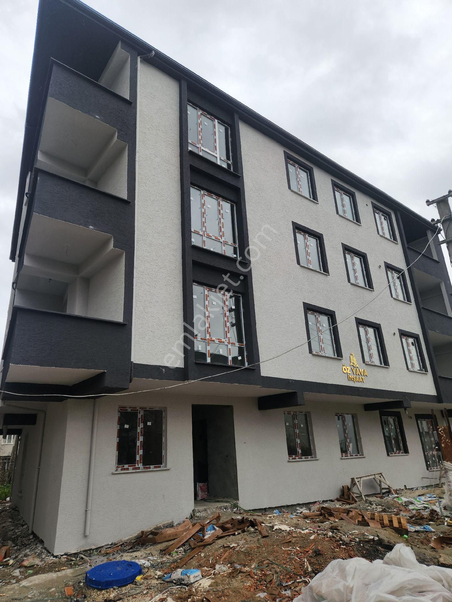 Satılık 2+1 Geniş Kullanışlı Daire - Görsel 2