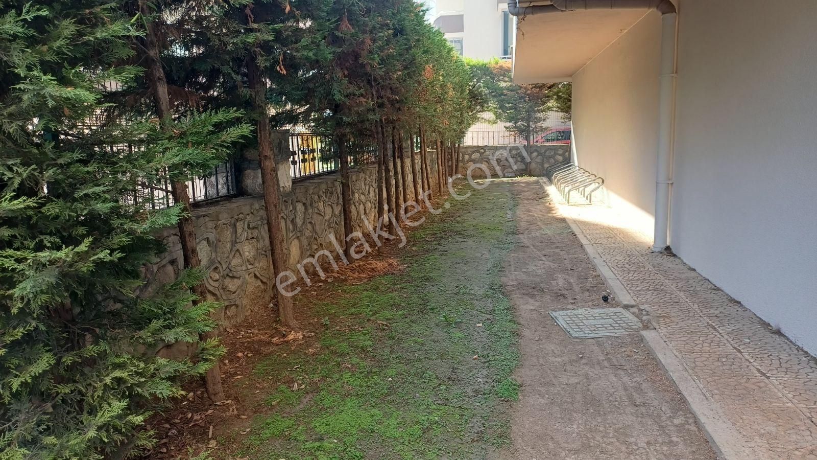 Boyanıyor - Özlüce Bulvarına Yakın Kiralık 3+1 Geniş Daıre - Görsel 24