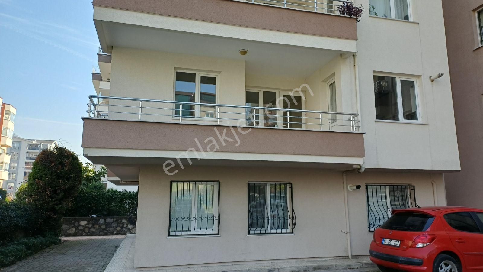 Boyanıyor - Özlüce Bulvarına Yakın Kiralık 3+1 Geniş Daıre - Görsel 6