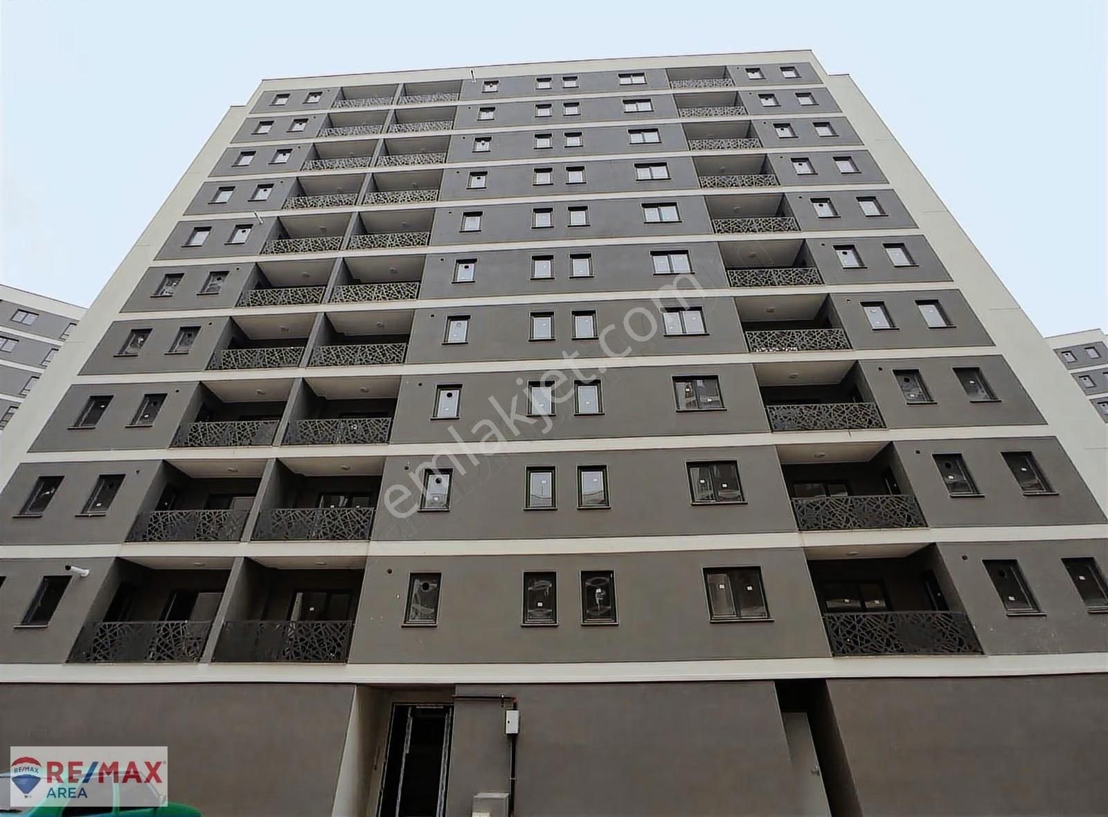 Remax Areadan Bakyapı Prestij Yeni Hayat Sitesi 3+1 Satılıkdaire