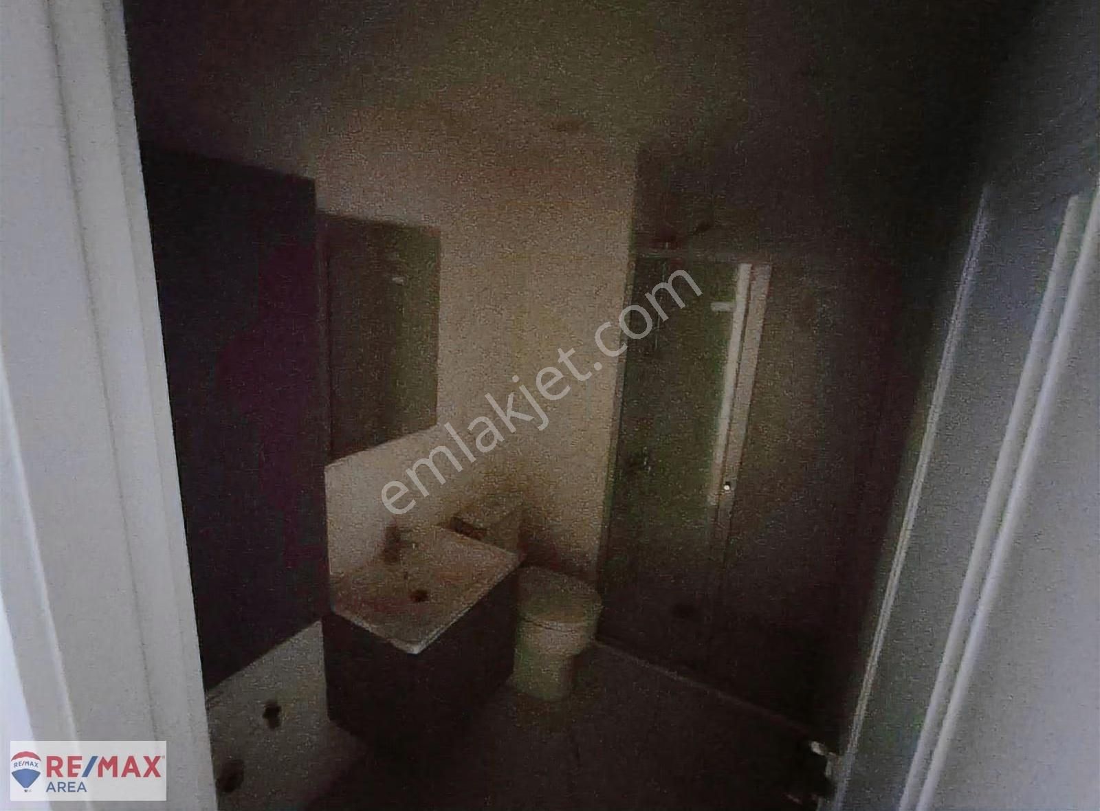 Remax Areadan Bakyapı Prestij Yeni Hayat Sitesi 3+1 Satılıkdaire - Görsel 3