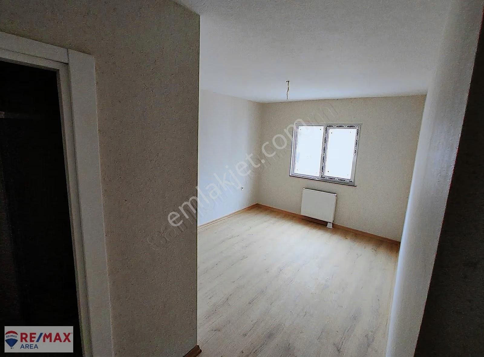 Remax Areadan Bakyapı Prestij Yeni Hayat Sitesi 3+1 Satılıkdaire - Görsel 6