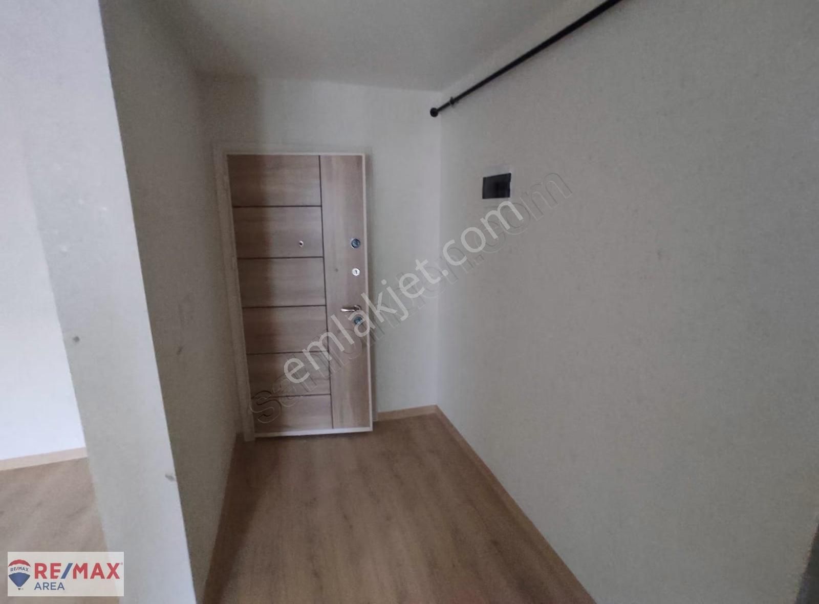 Remax Areadan Bakyapı Prestij Yeni Hayat Sitesi 3+1 Satılıkdaire - Görsel 8