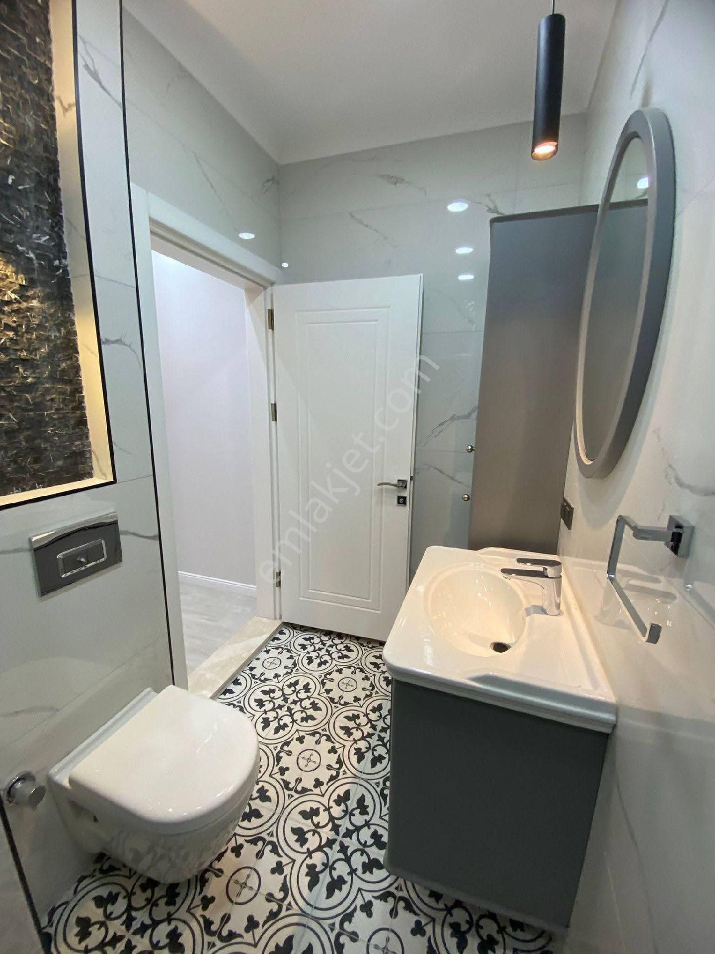 Akbükde Tam Müstakil Full Eşyalı 4+1 Havuzlu Villa - Görsel 21