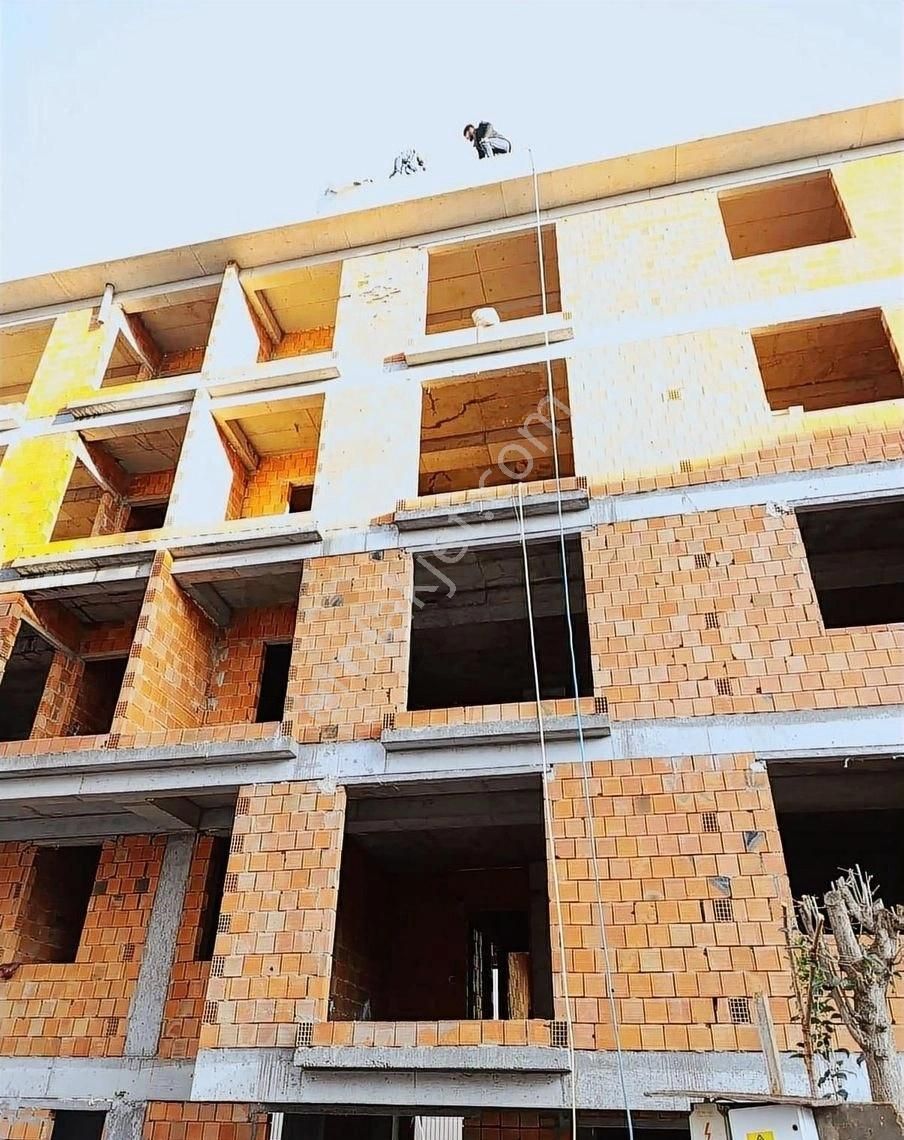 Avcılarda Satılık Daire Nikah Sarayı Na Yakın 2+1 Bahçe Kat - Görsel 7