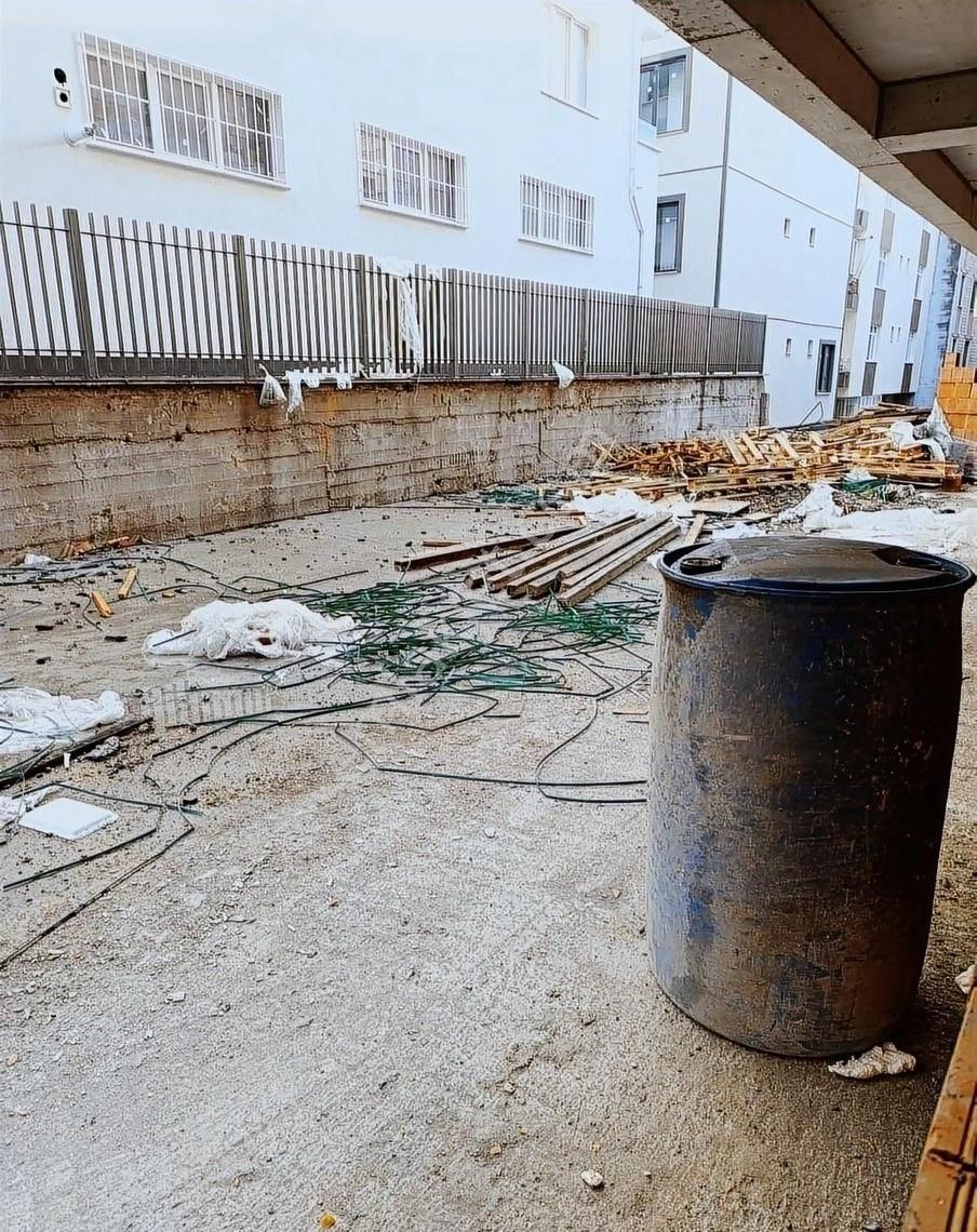 Avcılarda Satılık Daire Nikah Sarayı Na Yakın 2+1 Bahçe Kat - Görsel 4