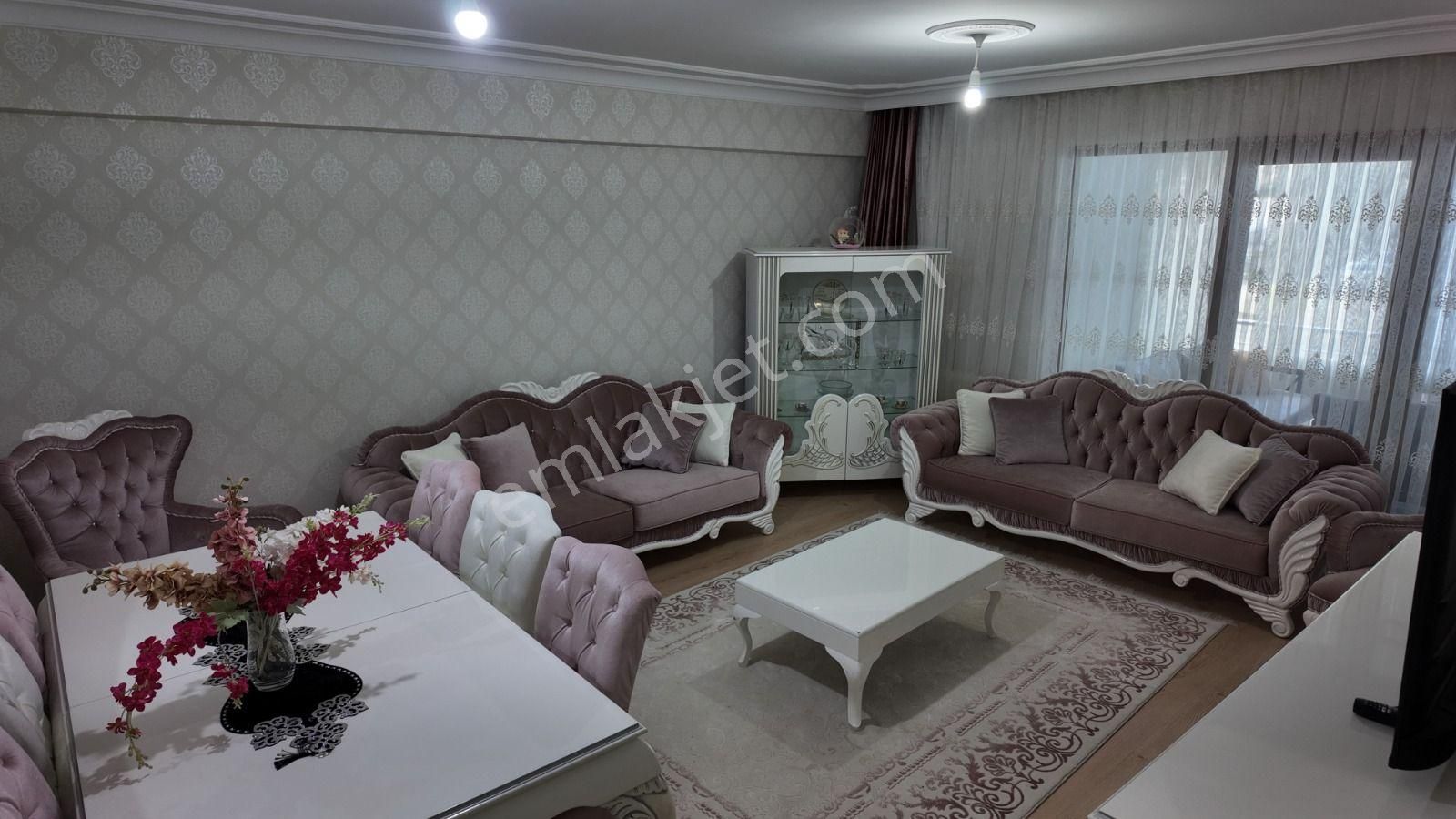 75. Yılda Cadde Cepheli | Geniş 3+1 Satılık