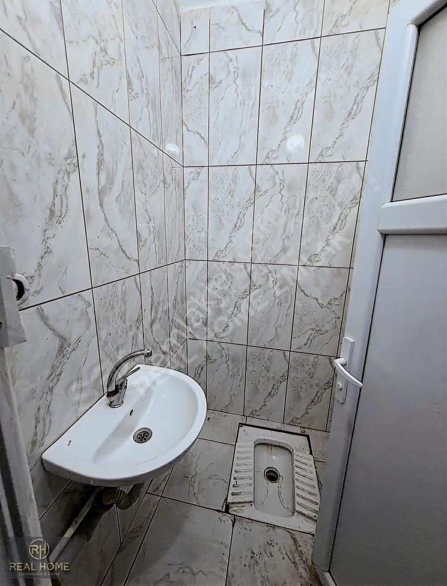 Kanarya Üst Bölge'de Kiracılı 160 M2 Satılık Dükkan Kelepir !! - Görsel 5