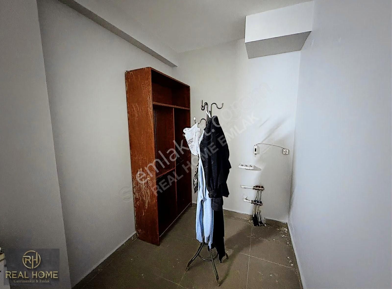 Kanarya Üst Bölge'de Kiracılı 160 M2 Satılık Dükkan Kelepir !! - Görsel 4