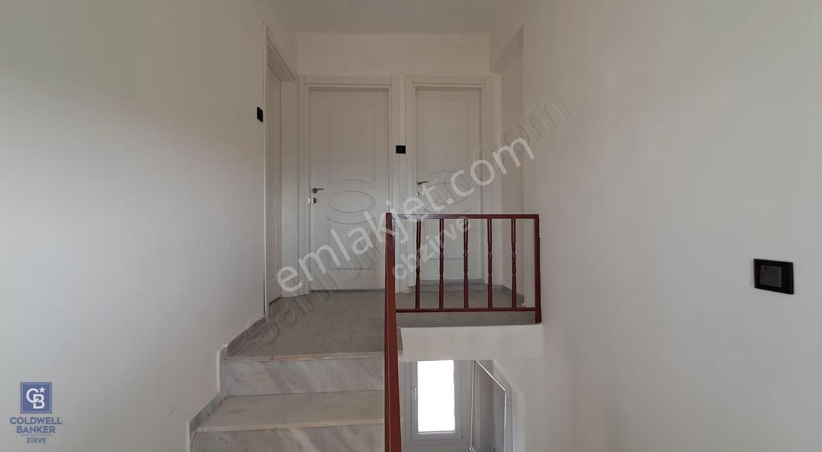 Didim Akbük De Full Tadilatlı Açık Deniz Manzaralı Villa - Görsel 14