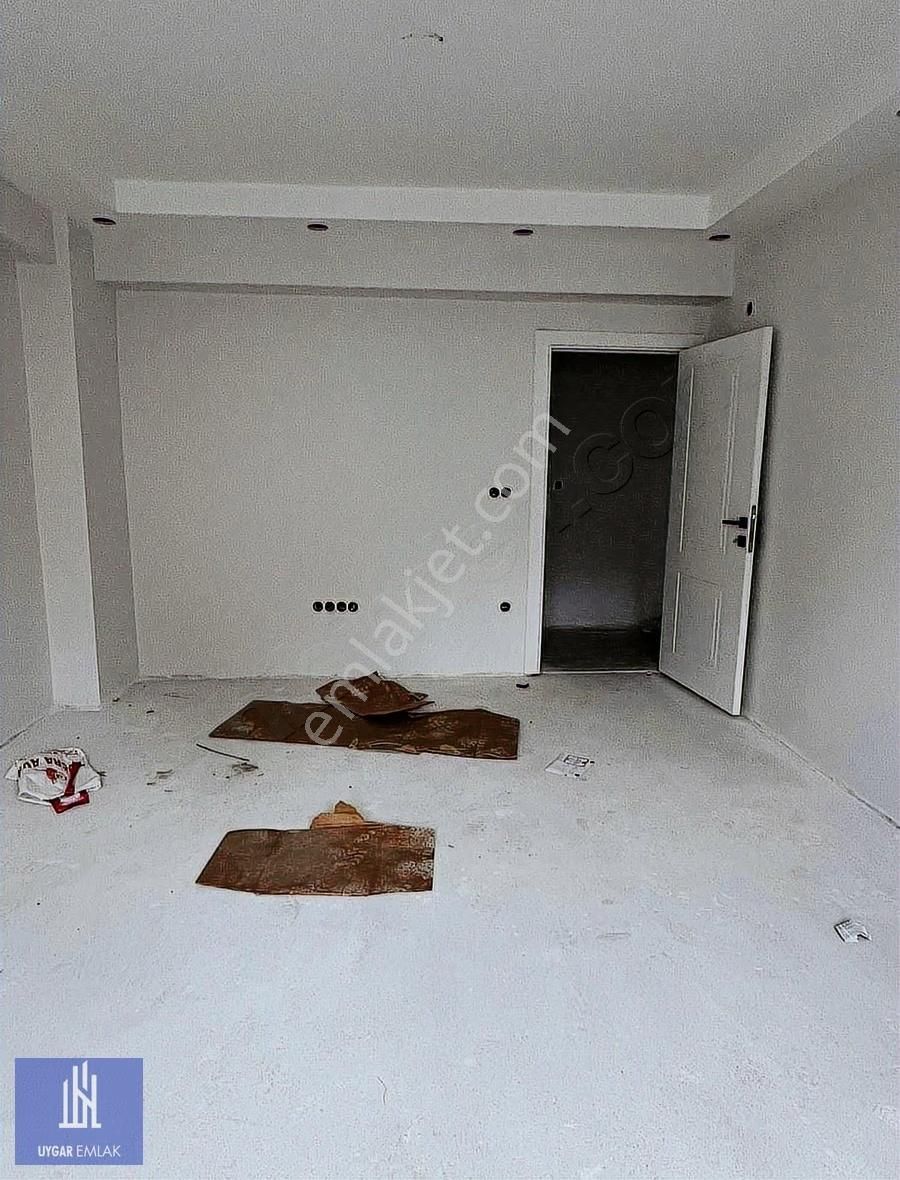 Uygar Emlaktan Kocasinanda Sıfır 2+1 Satılık Daire - Görsel 7