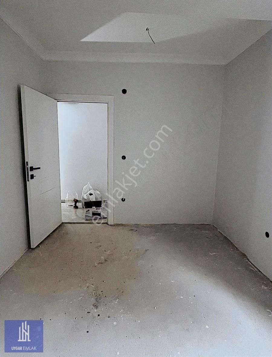 Uygar Emlaktan Kocasinanda Sıfır 2+1 Satılık Daire - Görsel 4