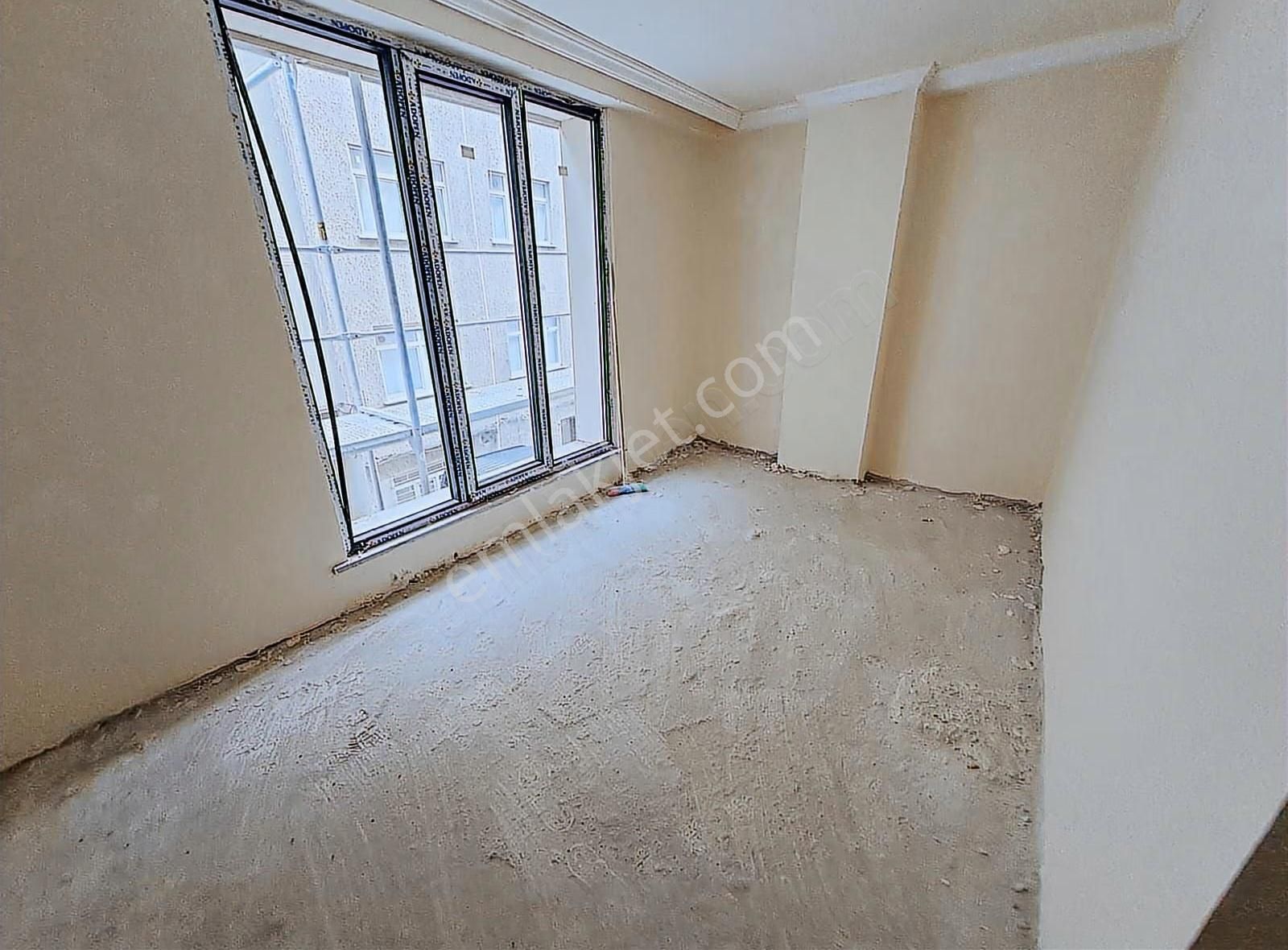 İnanç Emlak'tan 50yil Mahaleside Satılık 2+1 Sıfır Daire