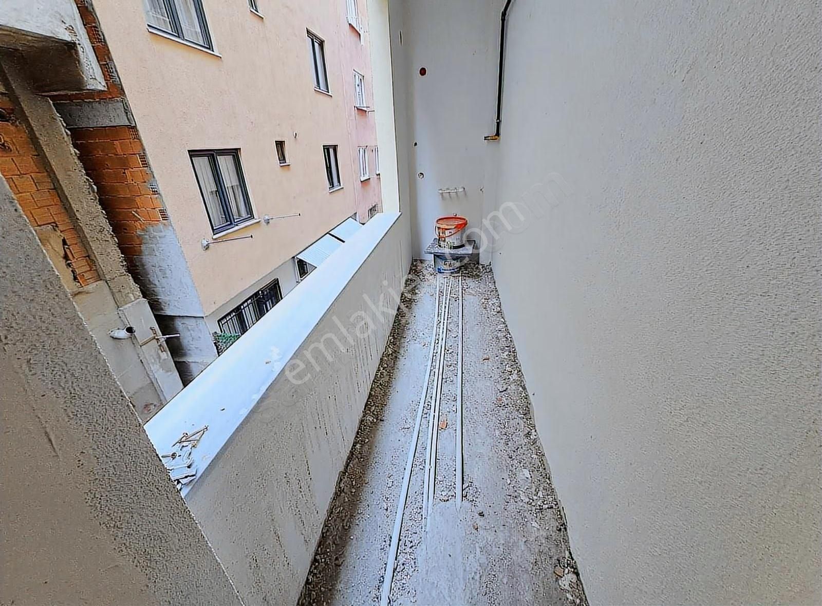 İnanç Emlak'tan 50yil Mahaleside Satılık 2+1 Sıfır Daire - Görsel 8