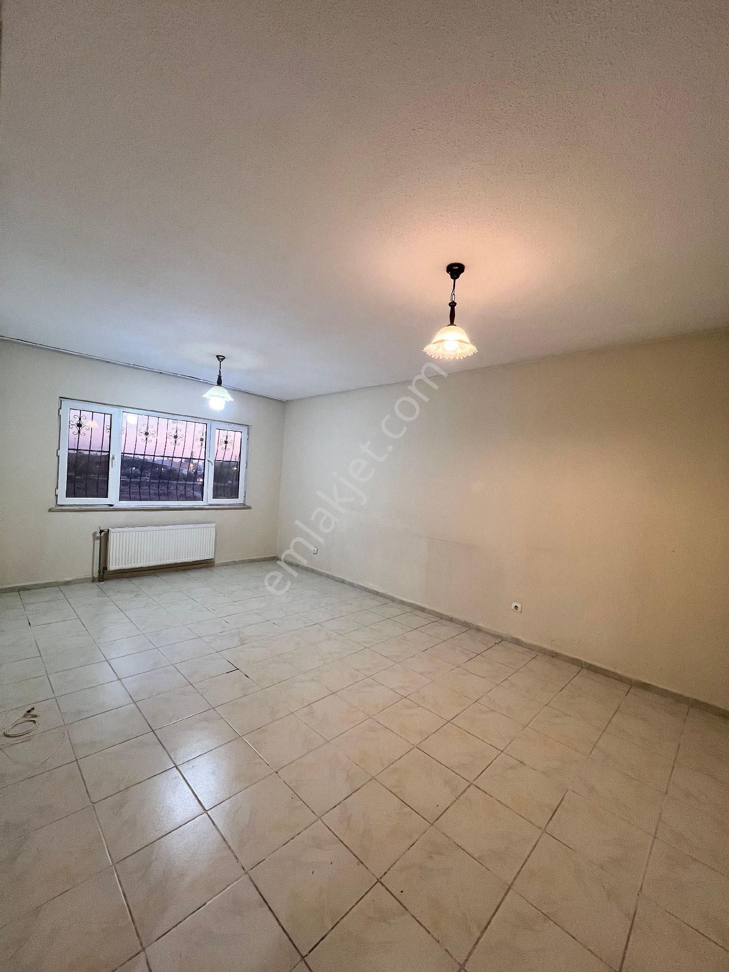 Çelebi'den Polis Okulu Tokide Doğalgazlı Kiralık 2+1 - Görsel 4