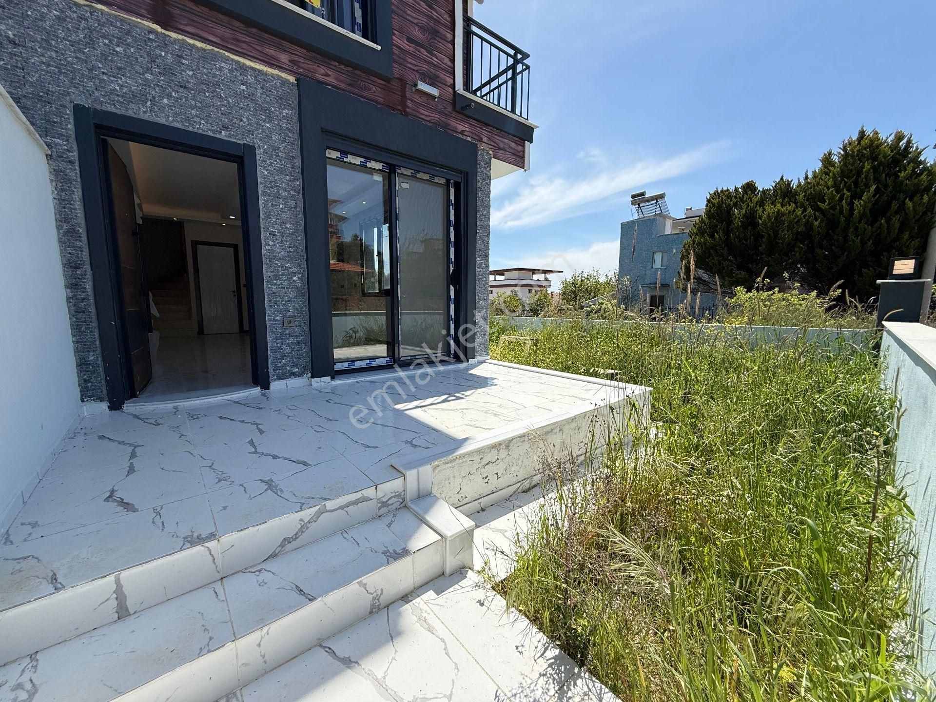 Doğanbey De Full Deniz Geneş Bahçel Satılık 2+1 Villa - Görsel 4