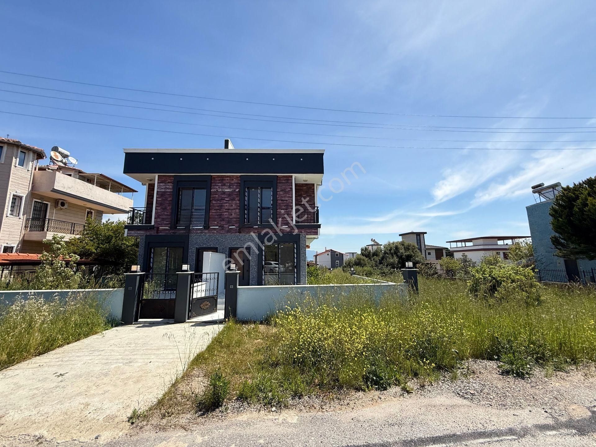 Doğanbey De Full Deniz Geneş Bahçel Satılık 2+1 Villa - Görsel 2