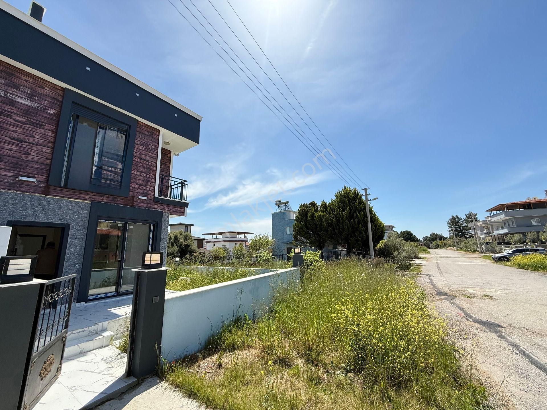 Doğanbey De Full Deniz Geneş Bahçel Satılık 2+1 Villa - Görsel 3