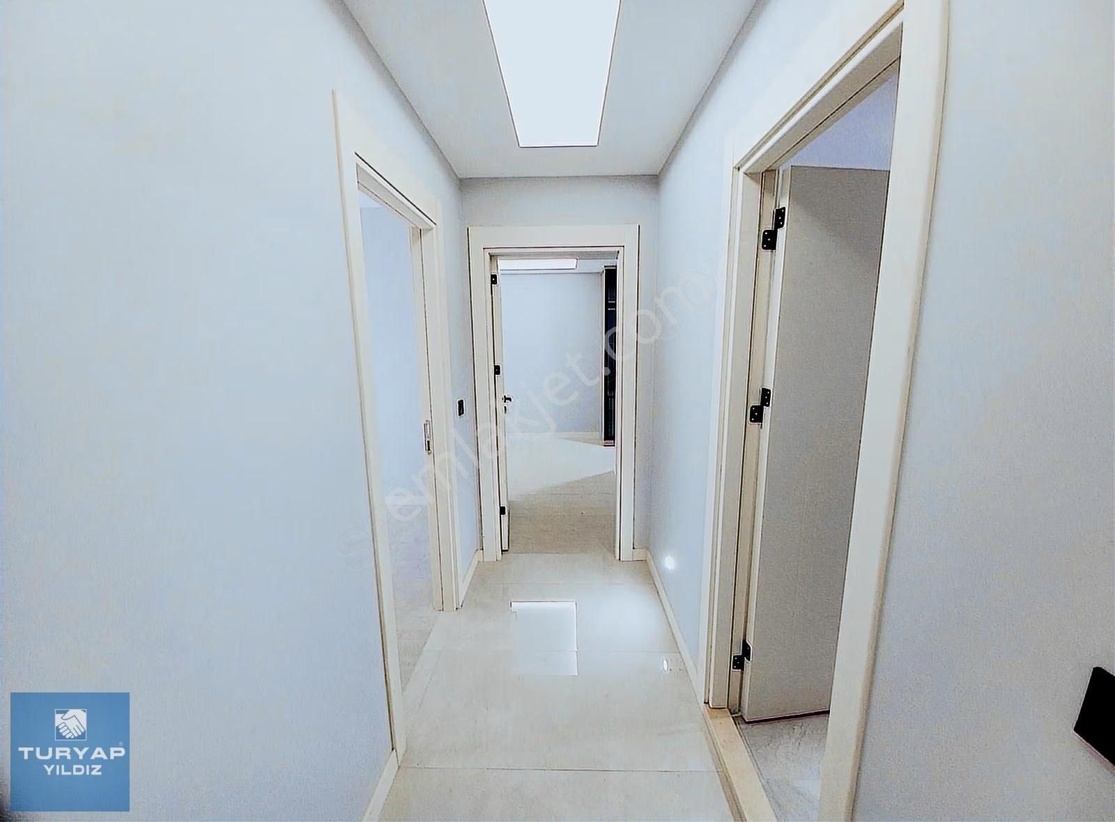 Menemen İstiklal Mahallesi Site İçi Havuzlu Kiralık 2+1 Daire - Görsel 28