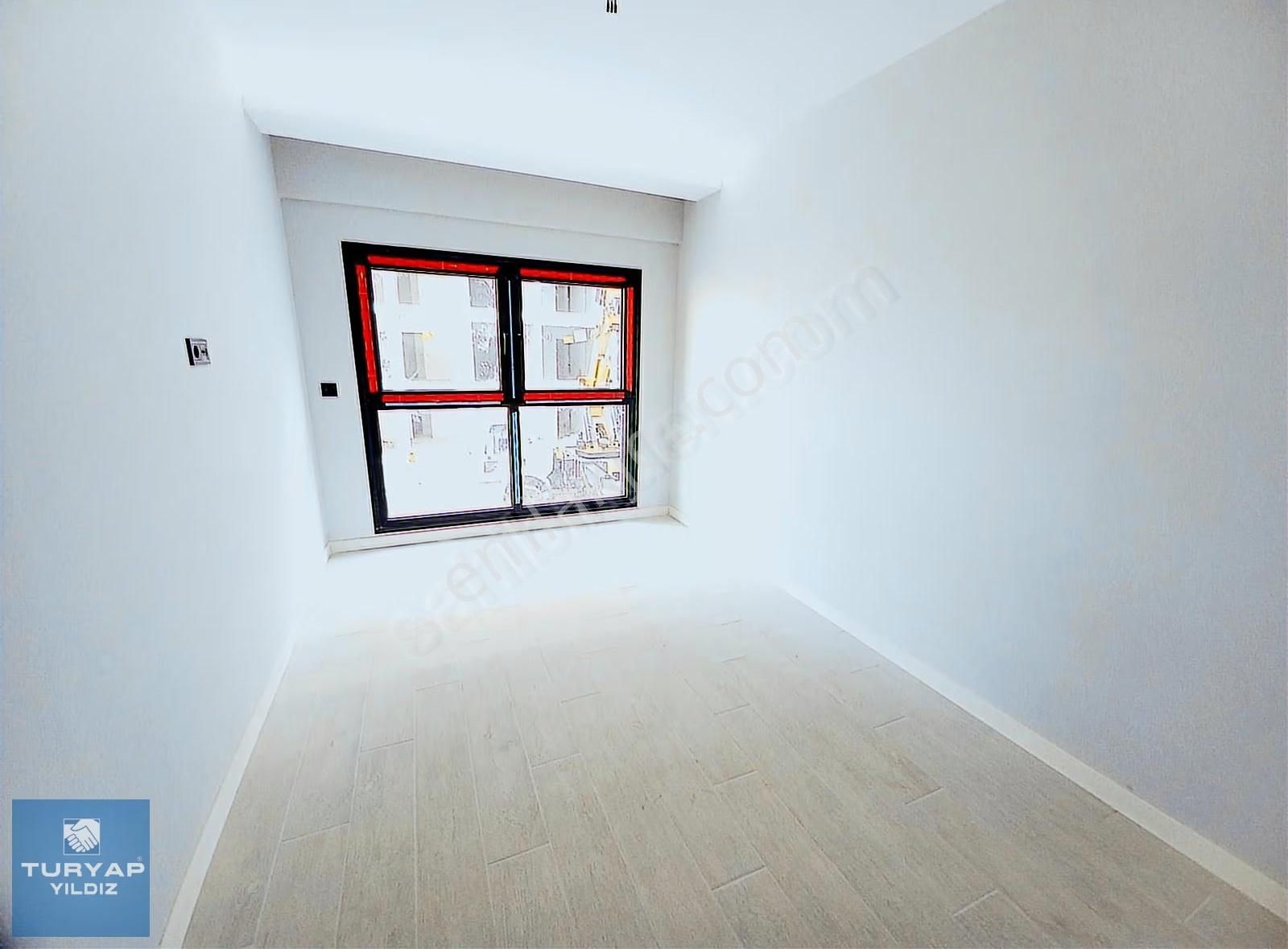 Menemen İstiklal Mahallesi Site İçi Havuzlu Kiralık 2+1 Daire - Görsel 24