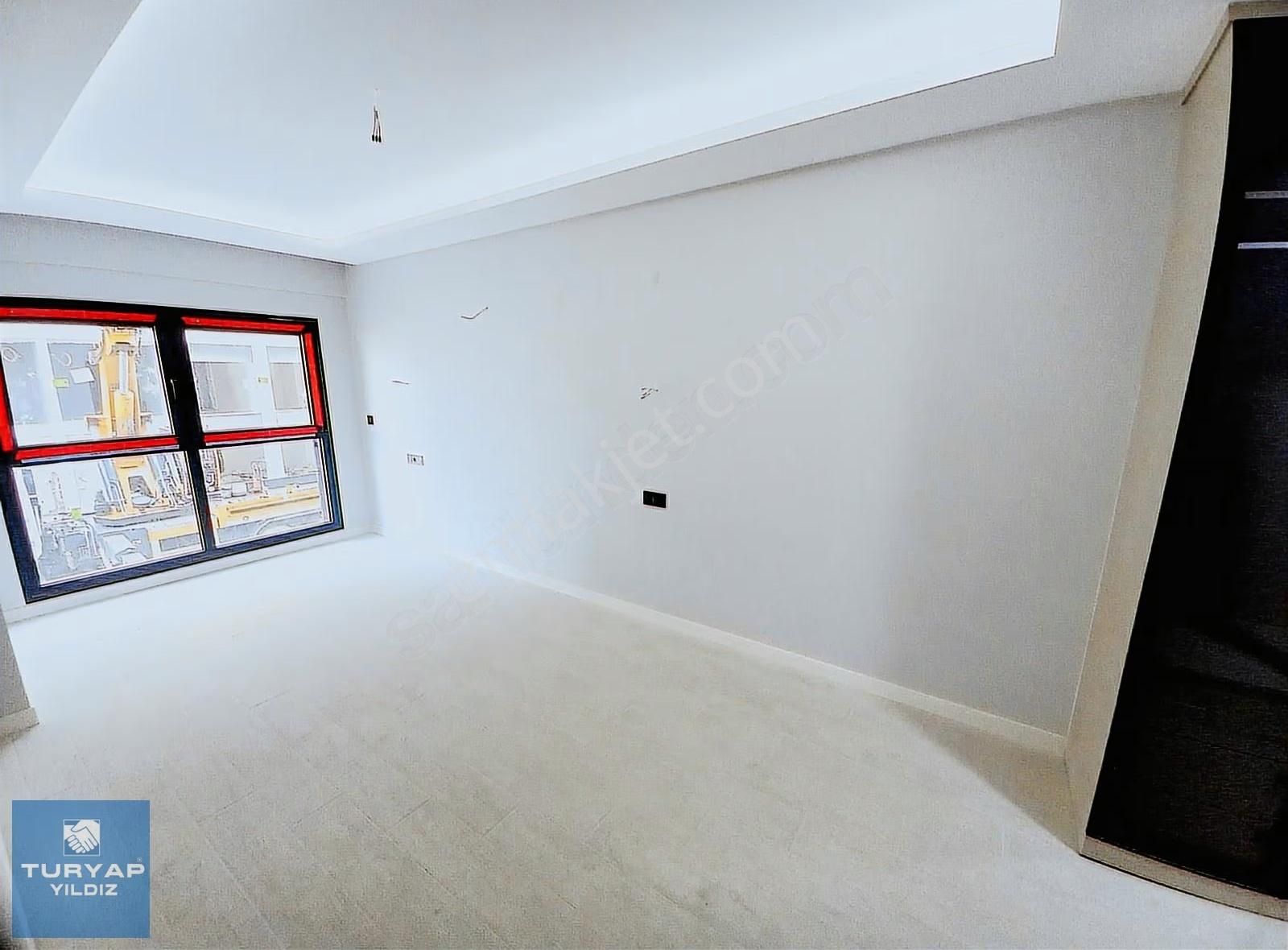 Menemen İstiklal Mahallesi Site İçi Havuzlu Kiralık 2+1 Daire - Görsel 16