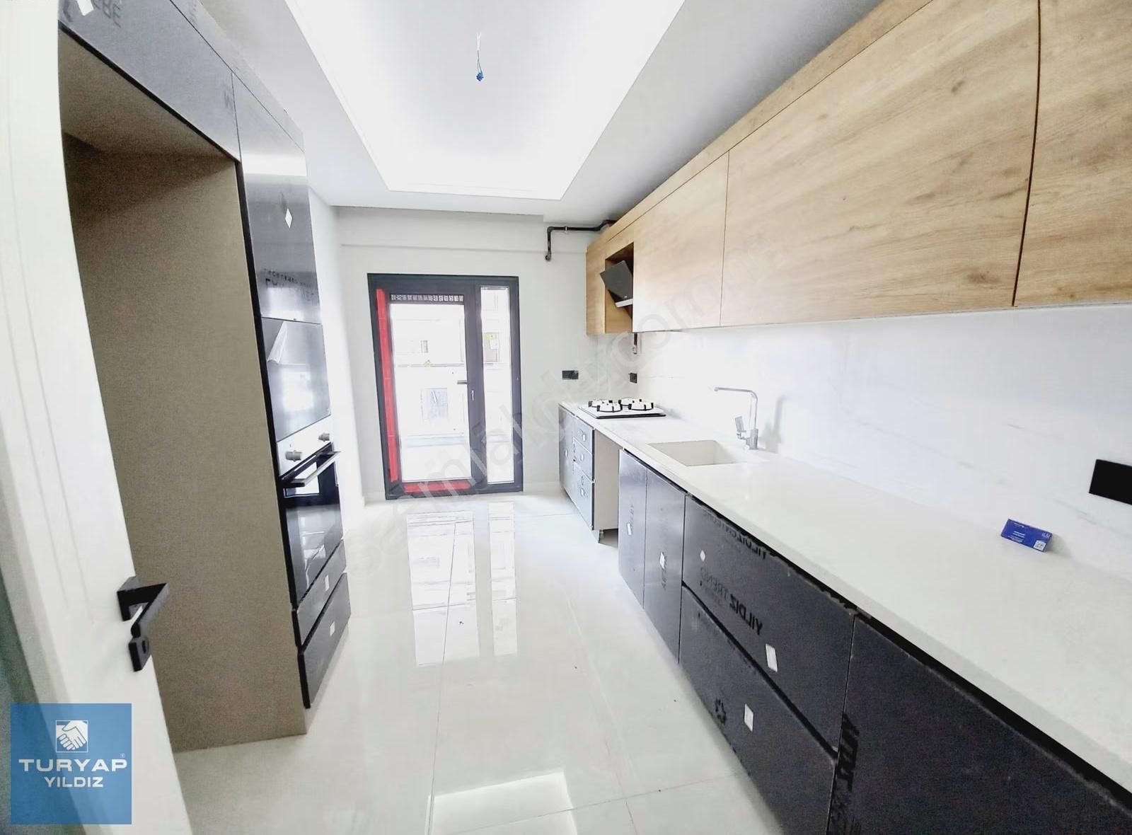 Menemen İstiklal Mahallesi Site İçi Havuzlu Kiralık 2+1 Daire - Görsel 15