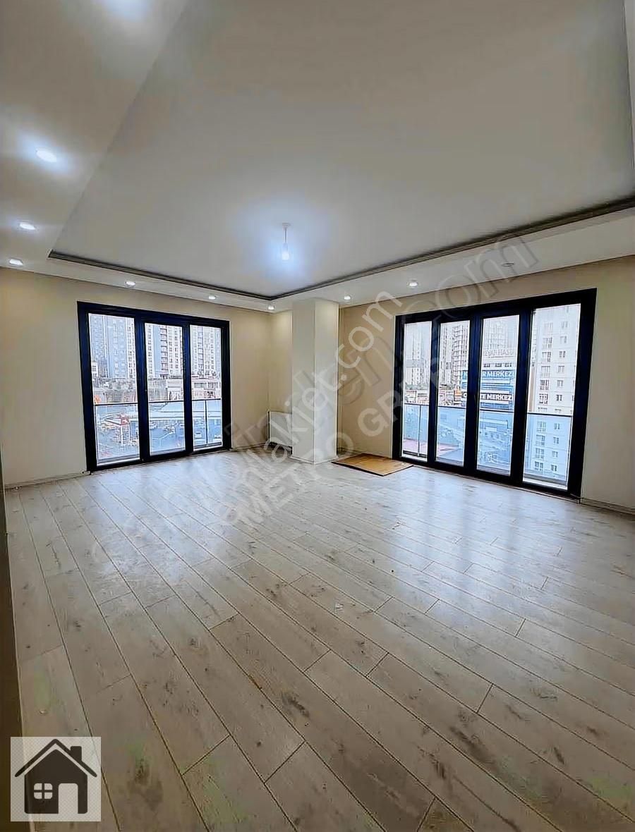 2 + 1 Cadde Üzeri Butik Apartmanda Kiralık Daire - Görsel 15