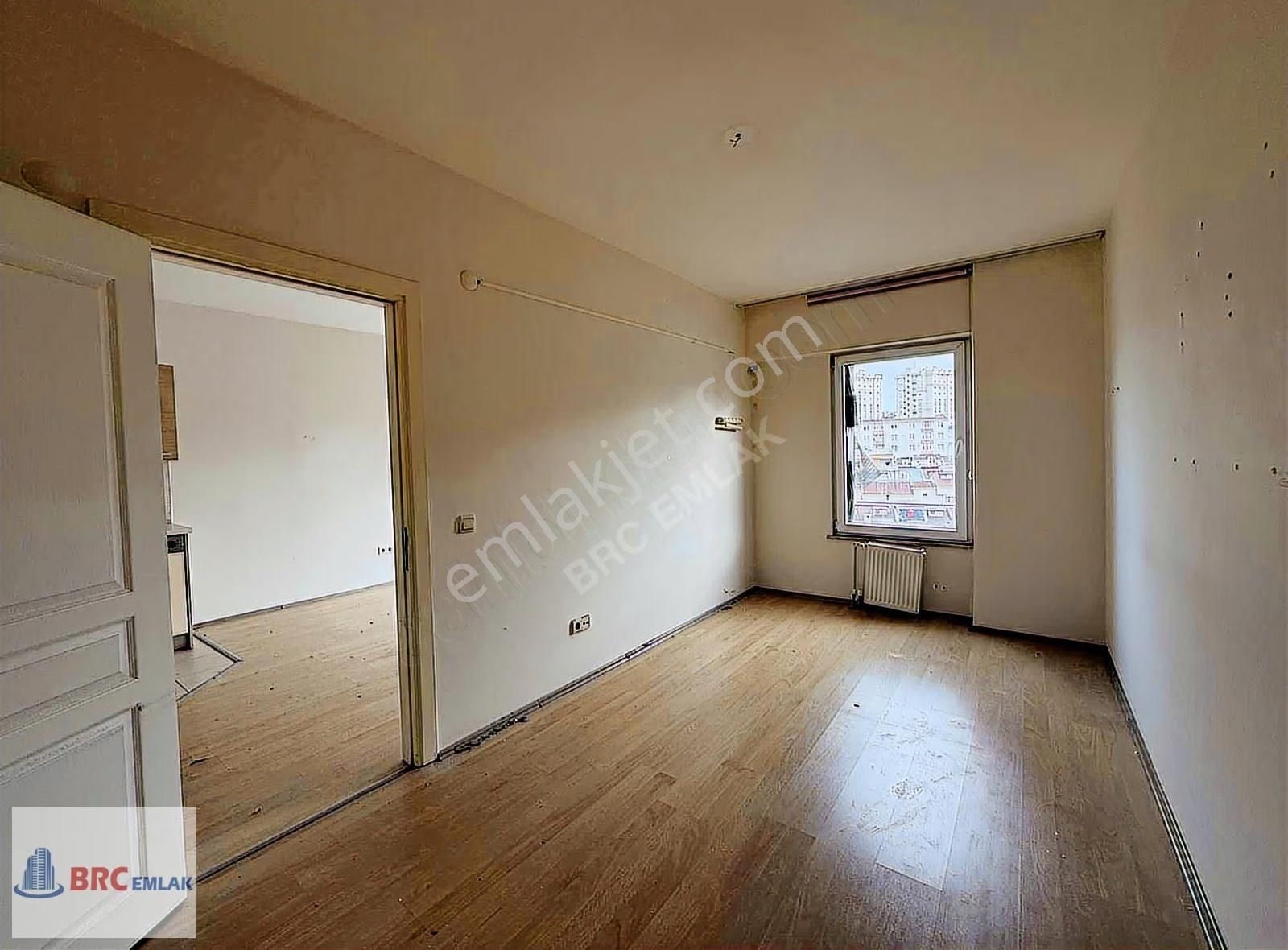 Halkalı Atakent Ka Green Sitesi Ara Kat Boş Satılık Daire 1+1 - Görsel 7