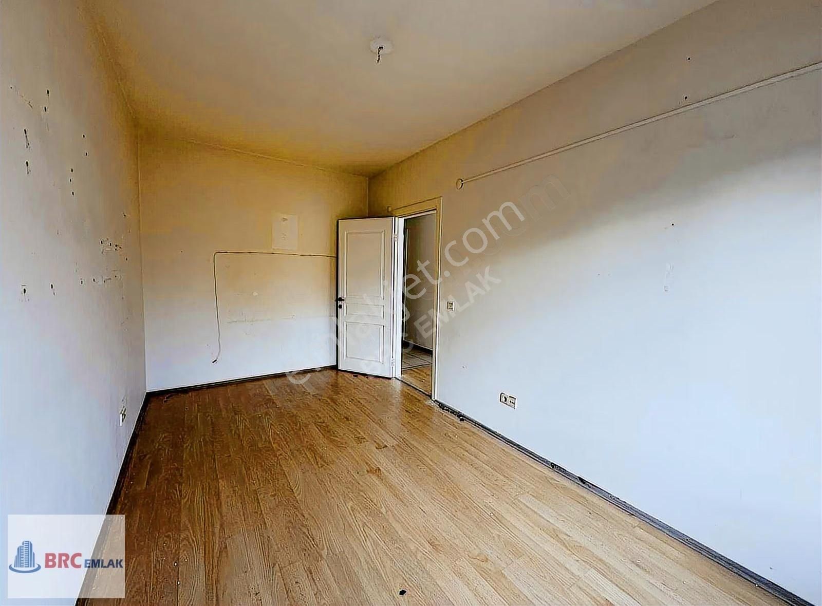 Halkalı Atakent Ka Green Sitesi Ara Kat Boş Satılık Daire 1+1 - Görsel 11