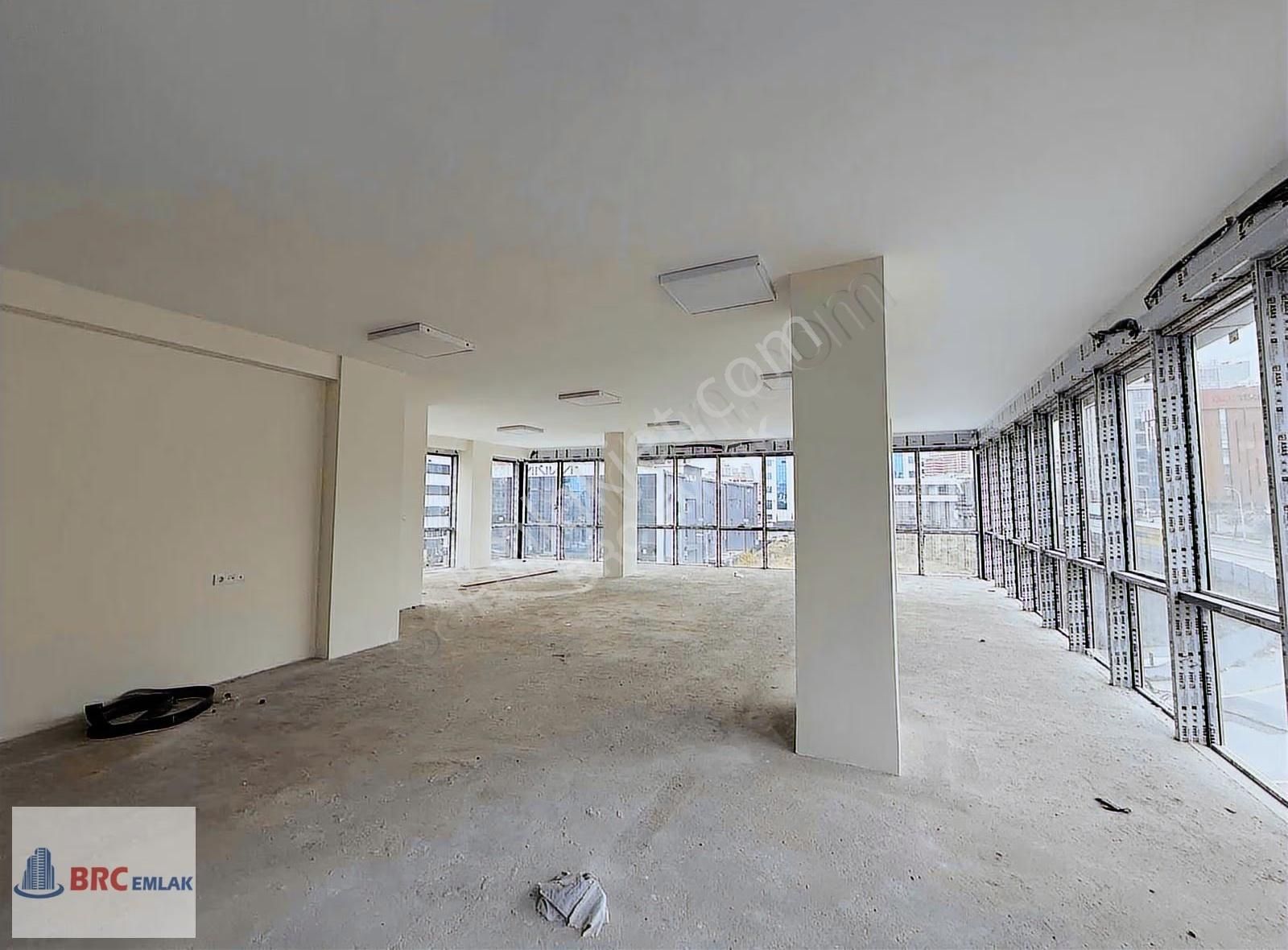 Bağcılar Mahmutbey Ordu Caddesin Komple Sıfır Kiralık Köşe Bina - Görsel 5